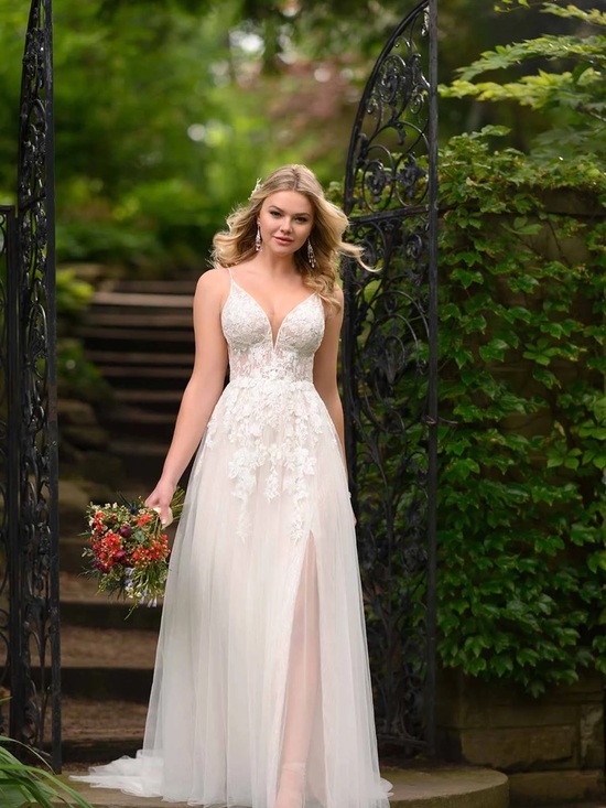 Essense of Australia Dresses & Skirts - Essense of Australia D2840 Wedding A-Line Gown Size 12